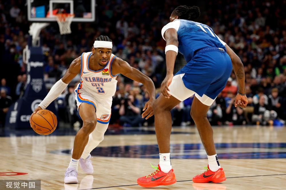 施加的巨大 施加的巨大