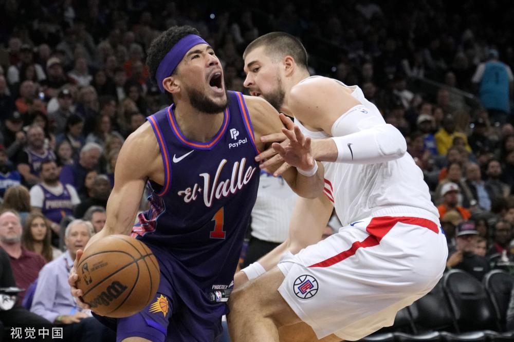 的舞台上大 的舞台上大